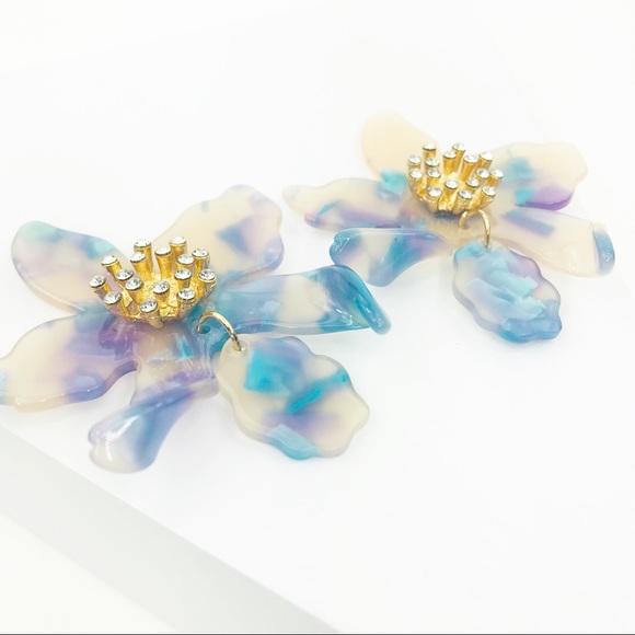 RESTOCKED Crystal Lily Drop Earrings in Blue Torti - Picture 4 of 8